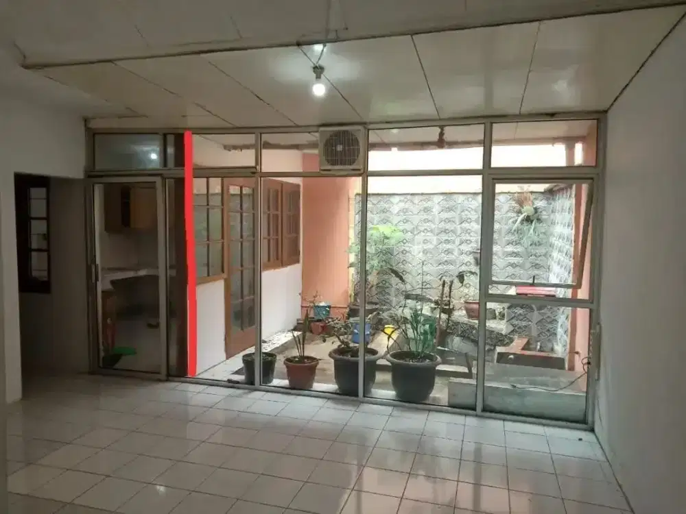 DISEWAKAN RUMAH DI DAERAH SETRA DAGO ANTAPANI KOTA BANDUNG