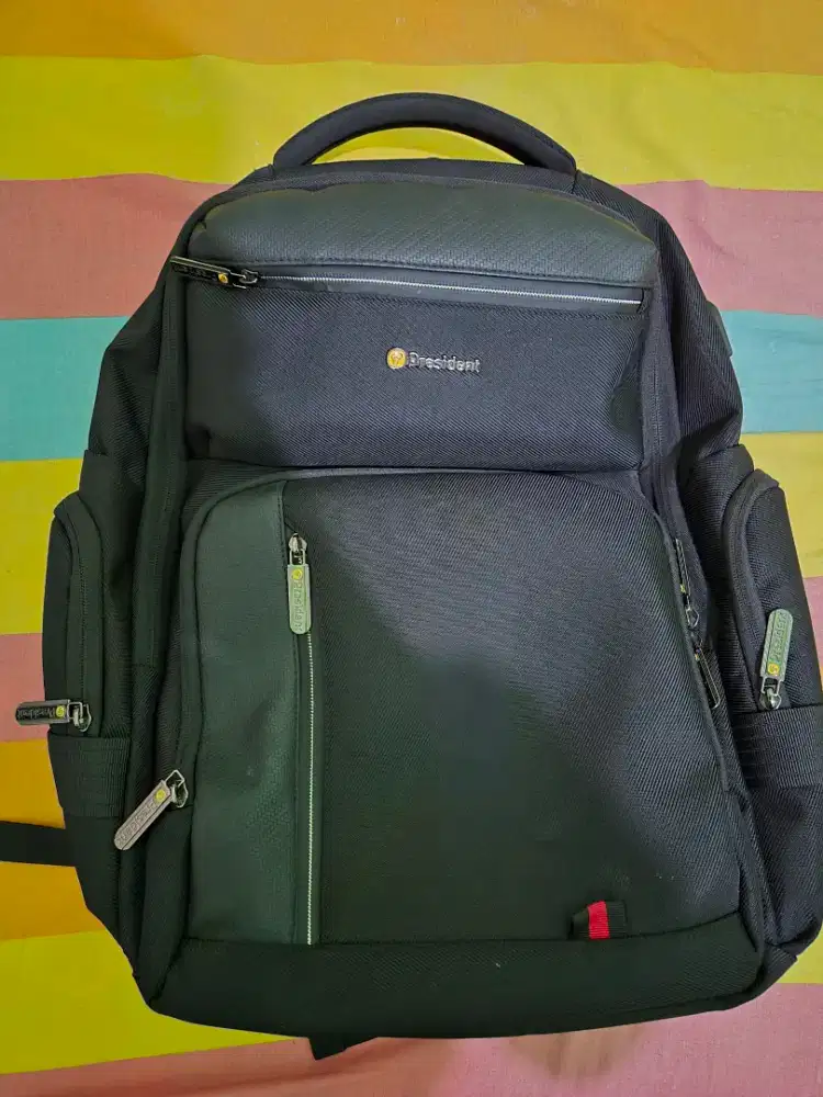 Tas Ransel Sekolah dan Kerja