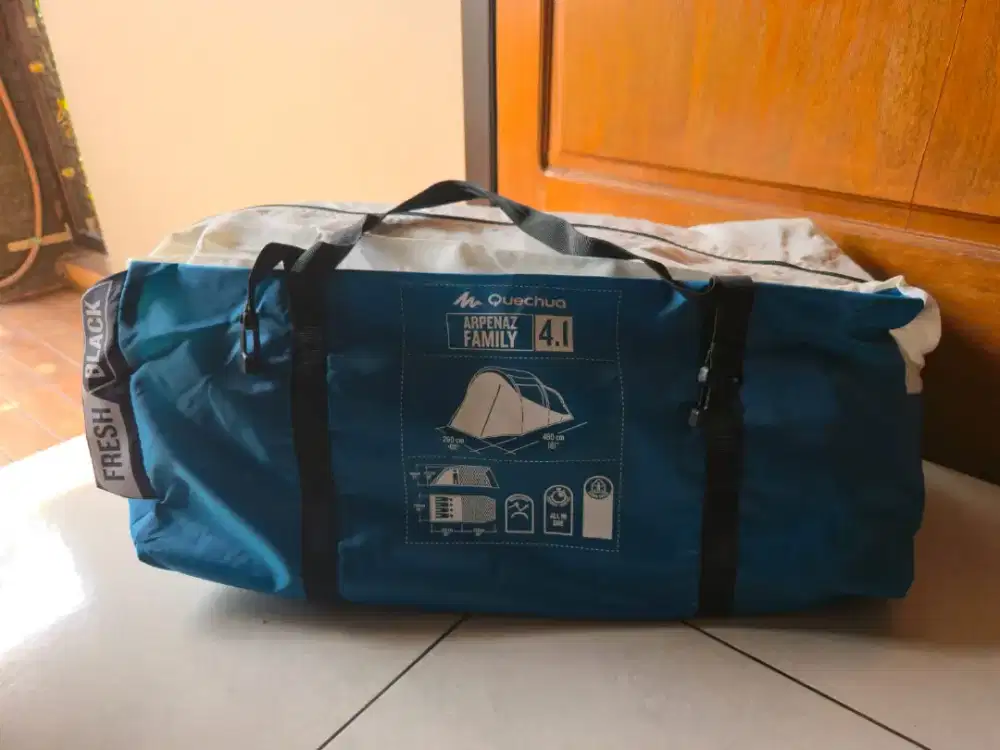 Tenda Camping Quechua Arpenaz Family 4.1 Fresh & Black – Like New