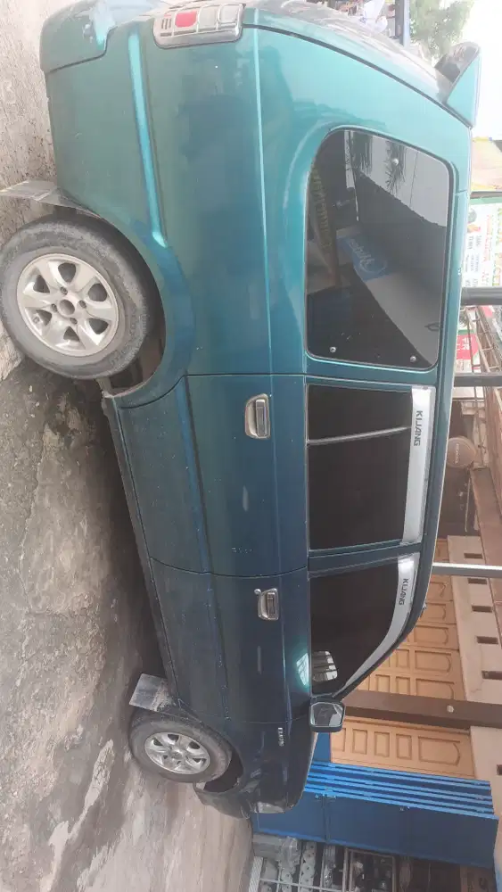 Toyota Kijang 2000 Bensin