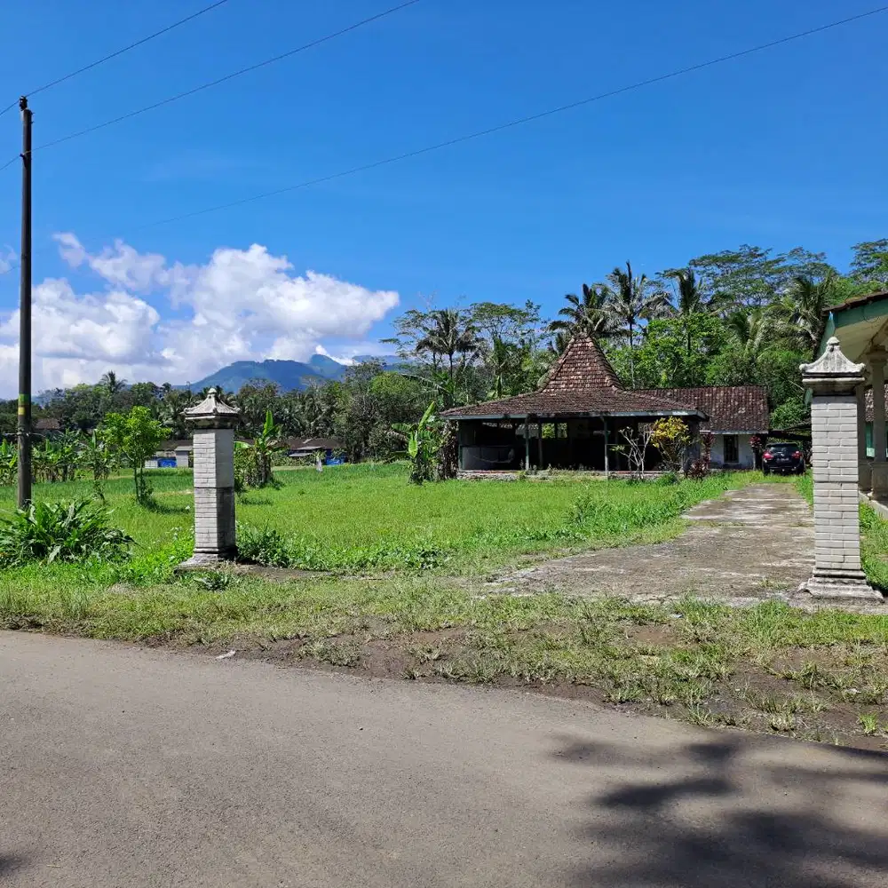 Jual Tanah bonus  Bangunan di Ambarawa ( Exs. Rumah Tahfidz)