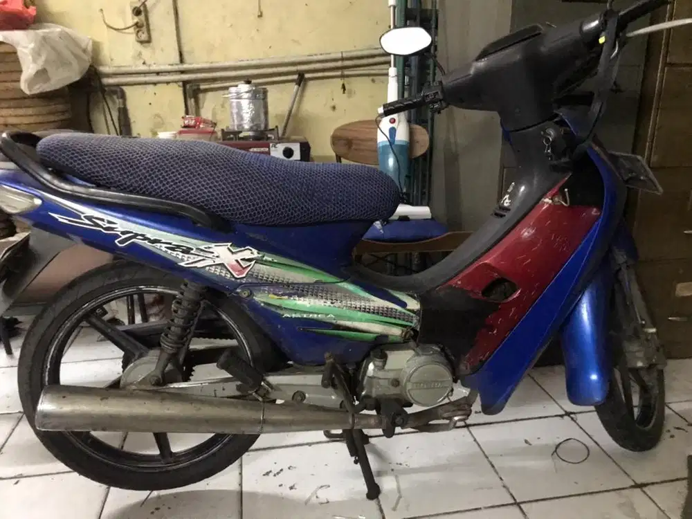Honda supra x biru 2003