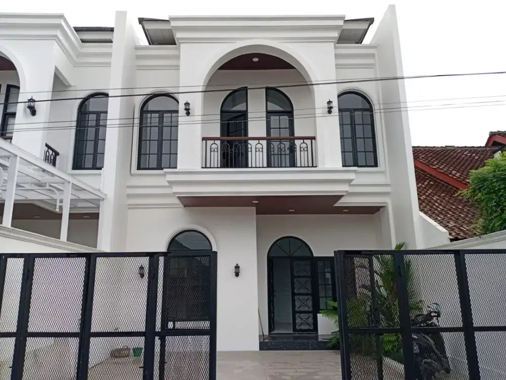 Rumah Eropa Klasik Harga Menarik Diskon Hingga 100 Jt!