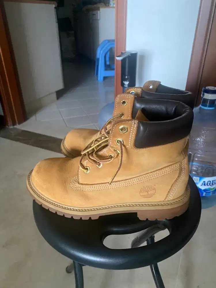 Sepatu TIMBERLAND Iconic Boots Brown Suede