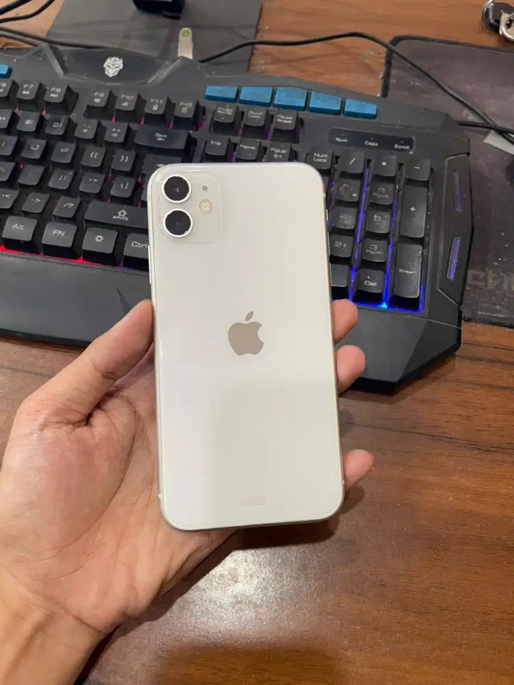 iphone 11 64Gb ibox