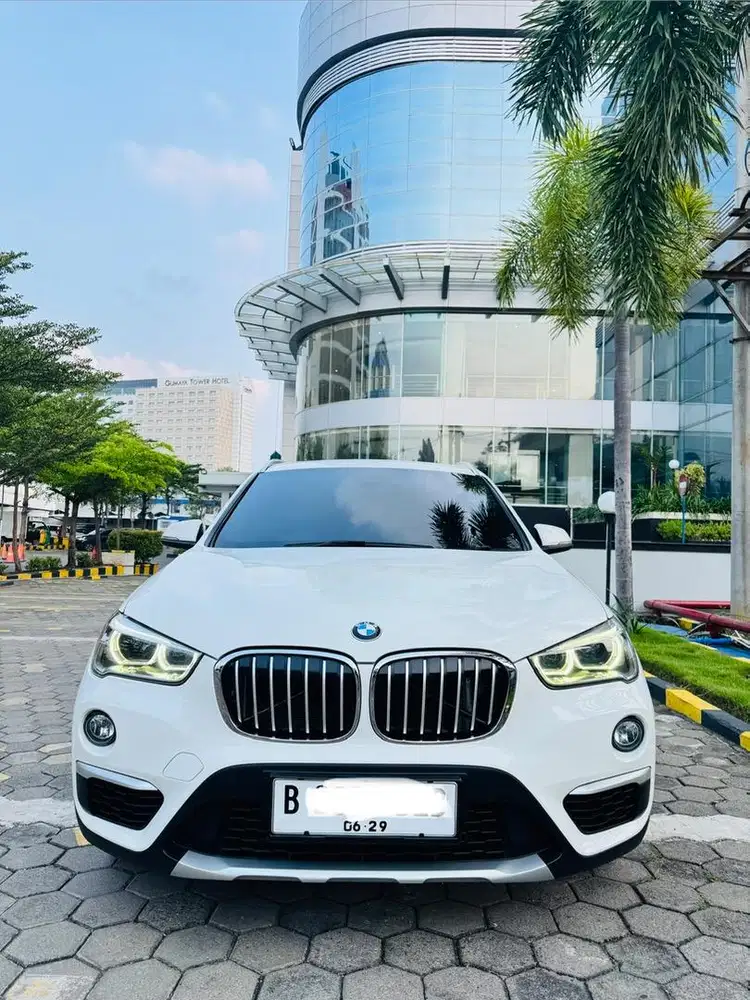 AN PEMBELI Bmw X1 F48 2019 SUNROOF MOONROOF 1.5 sDrive18i xLine 2019