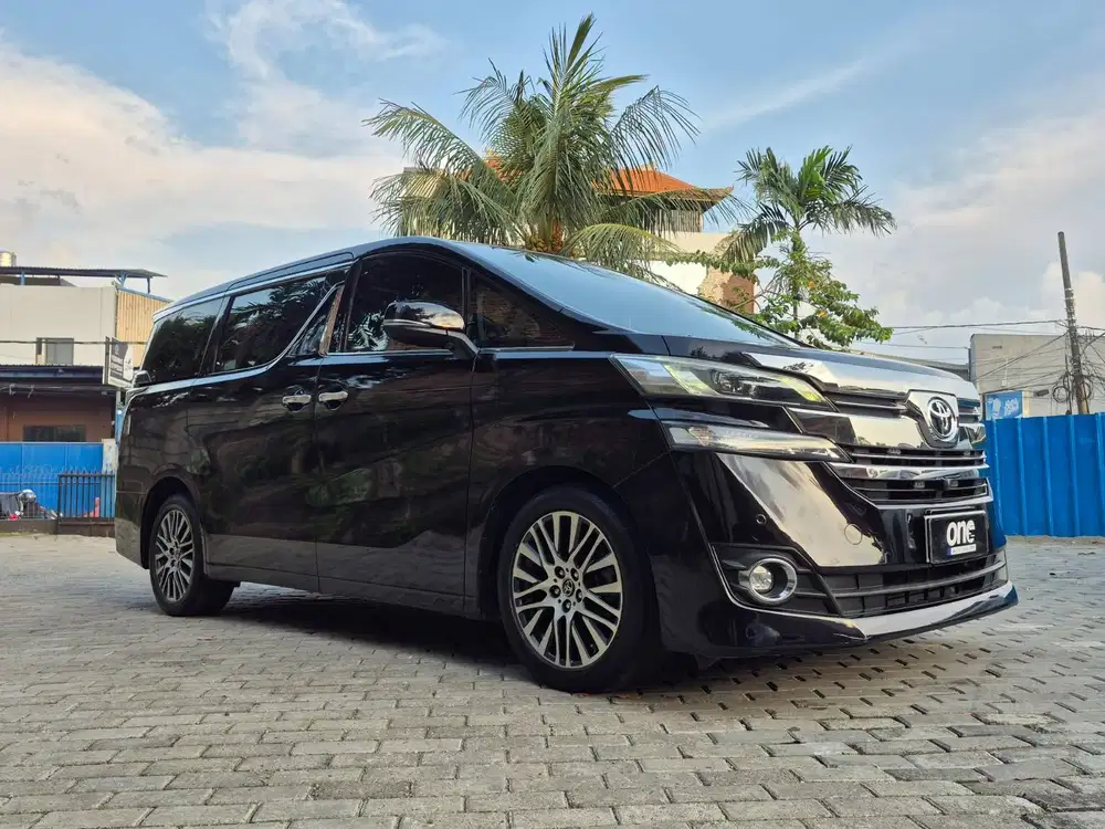 Toyota Vellfire 2.5 G AT 2017