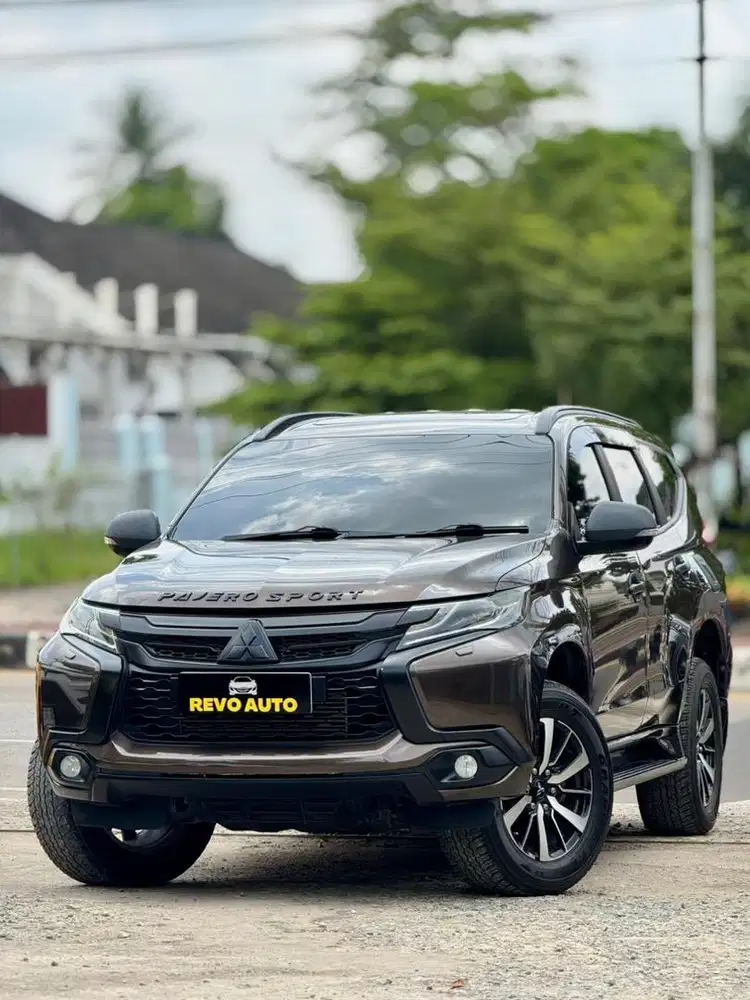 Pajero sport dakar 4x2 2016 / 2017 at diesel automatic 2.4