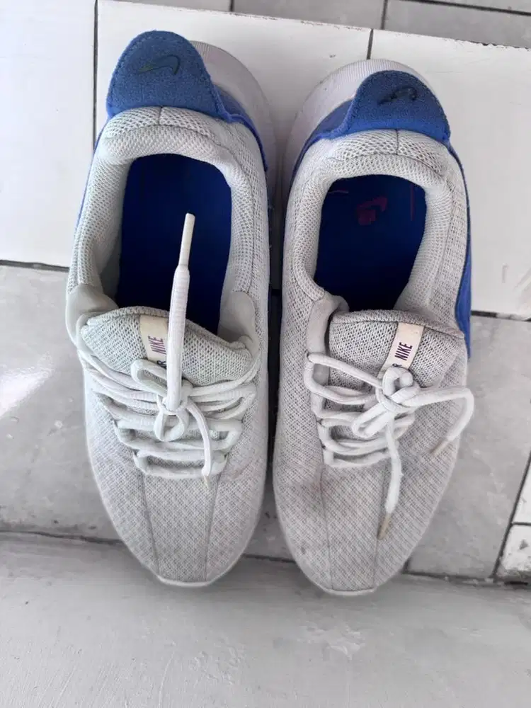 Nike Viale Running Shoes