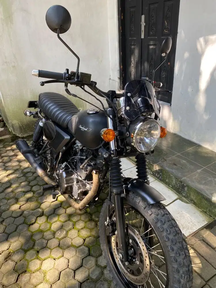 Cleveland Ace Scrambler 250