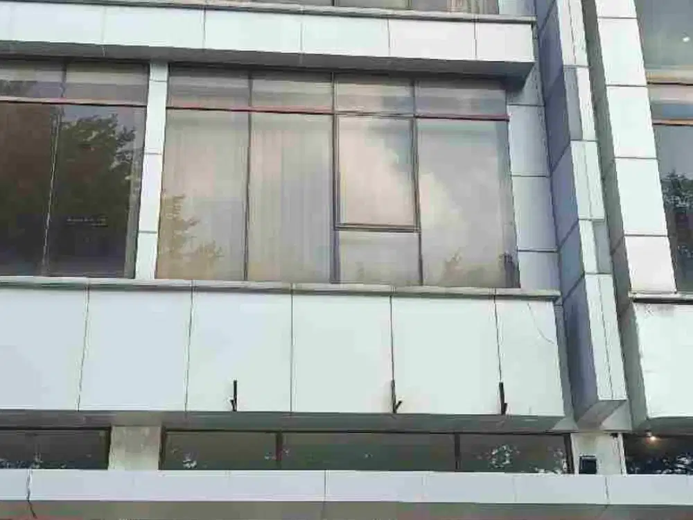 Jual di bawah harga pasaran ruko avenue 3 lantai di Jakarta Garden City Cakung Jakarta Timur