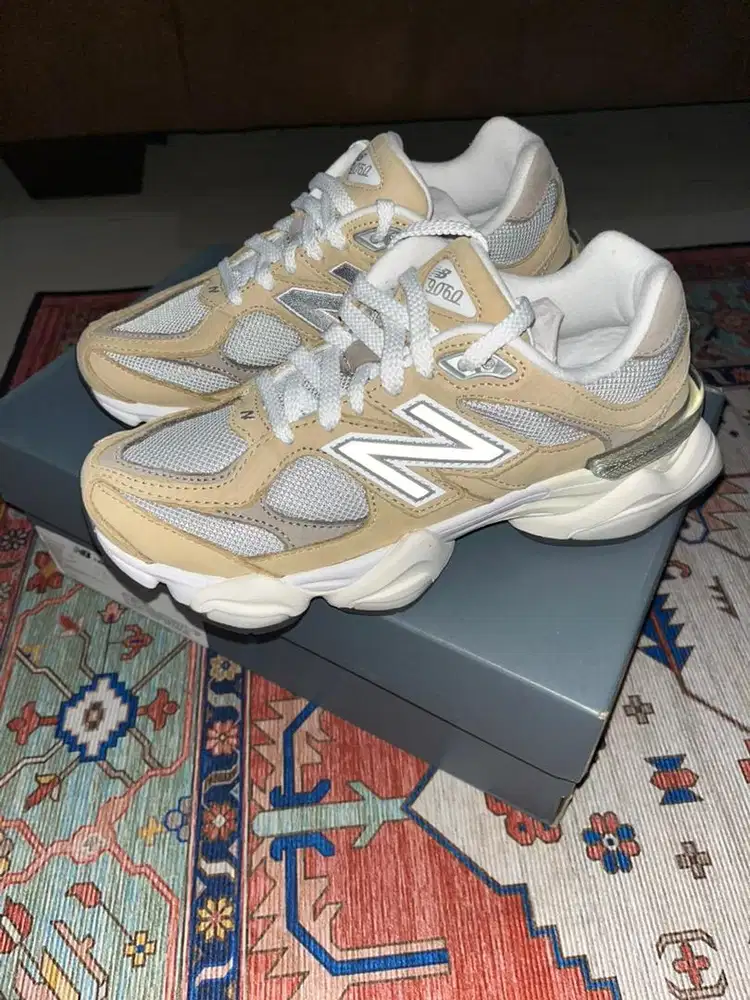 NB 9060 BRAND NEW ORIGINAL 100% size 38