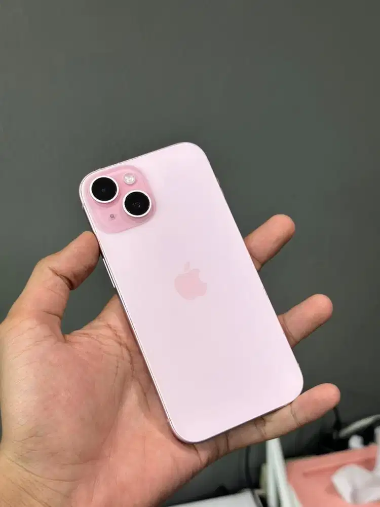 iPhone 15 256Gb iBox