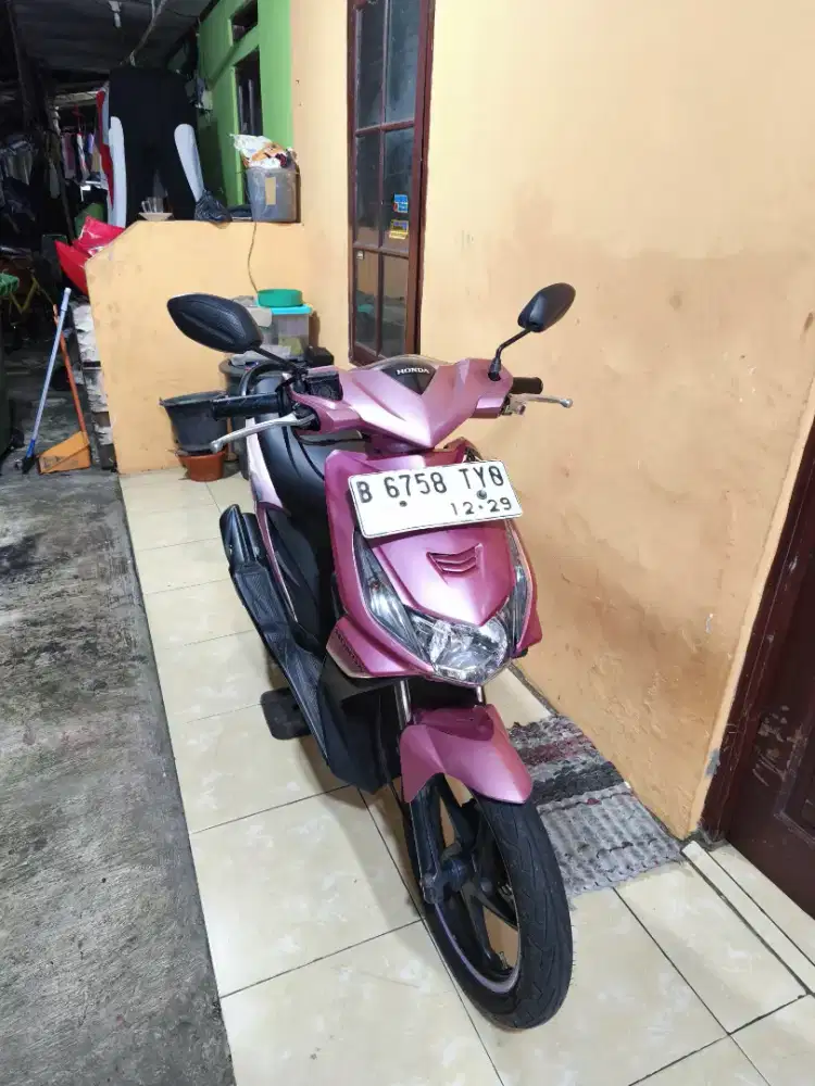 Bissmillah dijual motor Honda beat karbu 2009 istimewa