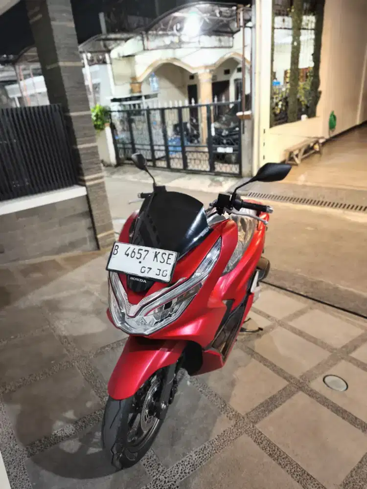 Bissmillah dijual motor Honda PCX 2020 istimewa