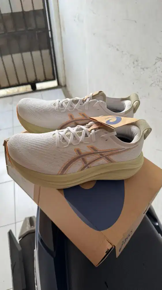 Asics Gel Nimbus 27