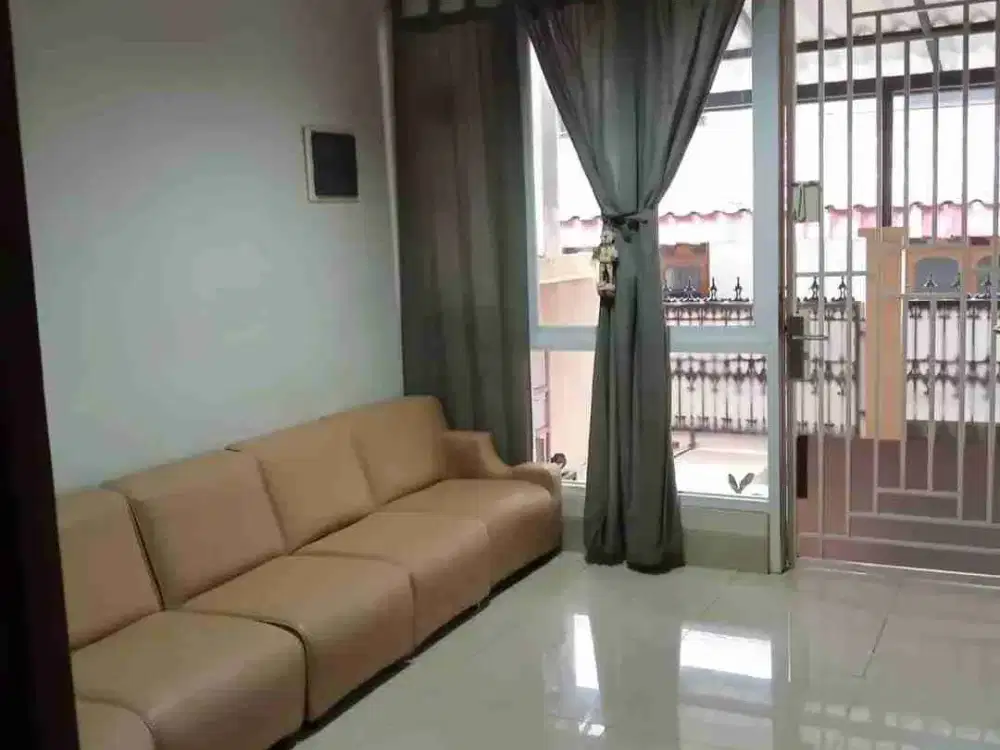 Dijual..BU...,Rumah Siap Huni 2,5 lt di Duri Kepa.Jakarta Barat.