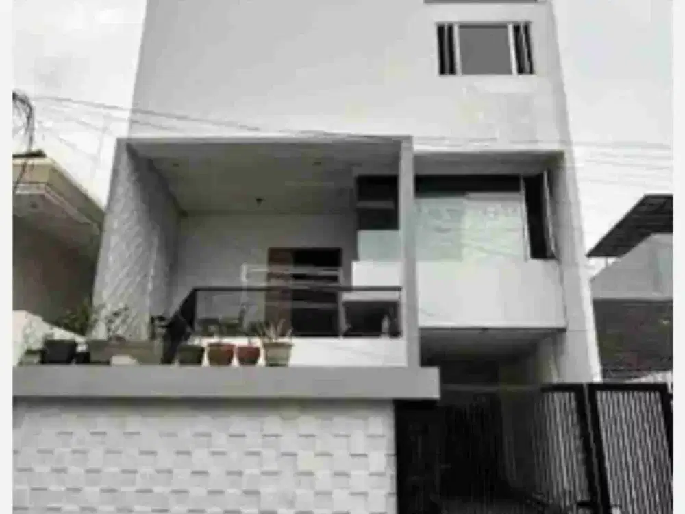 Dijual Rumah 3,5 lt 8 x 15 m2 di Taman Kencana Cengkareng lb 264 m2 ada 3+1 kt 4+1 km unfurnished, shm, listrik 4.400 w, siap huni! Survei
