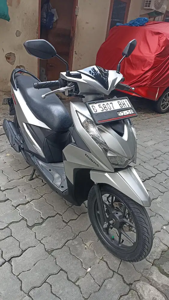 Honda beat deluxe CBS ISS tahun 2023.