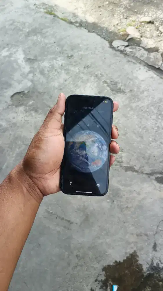 iPhone 15 basic wifi only