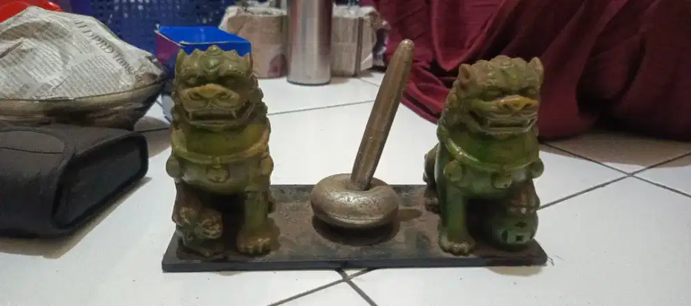 Patung mini barangkali ada yg paham