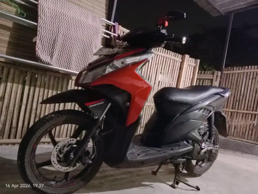 Jual cepat Honda Vario 110 tecnho karbu surat lengkap