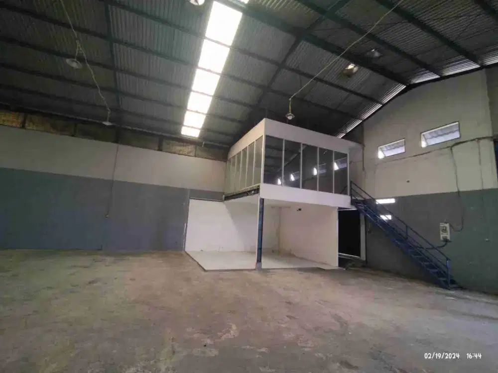 Disewa Cepat Gudang Legok Luas 450 M2 Ada Turbine Ventilator dan 2 Pintu Gerbang Besi