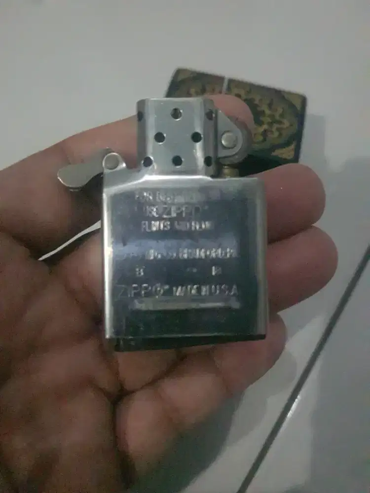Zippo korek dan box