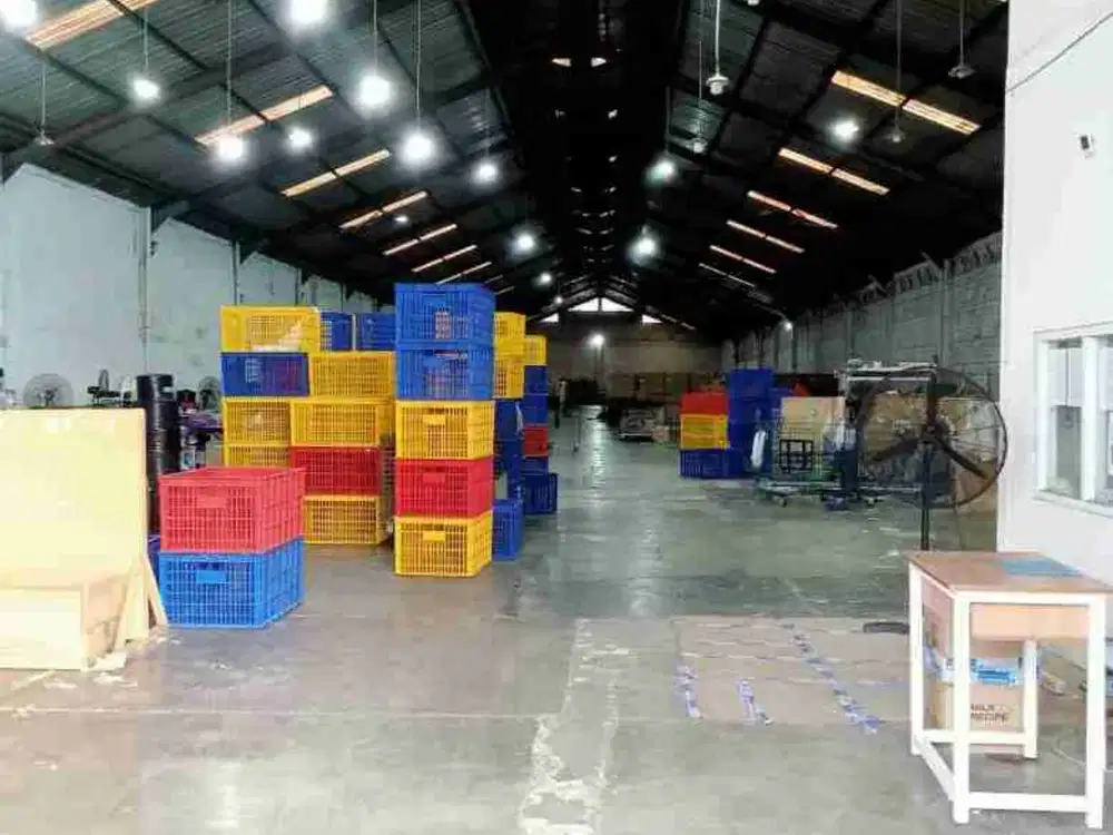 DISEWAKAN GUDANG SIAP PAKAI DI CIRACAS JAKARTA TIMUR
