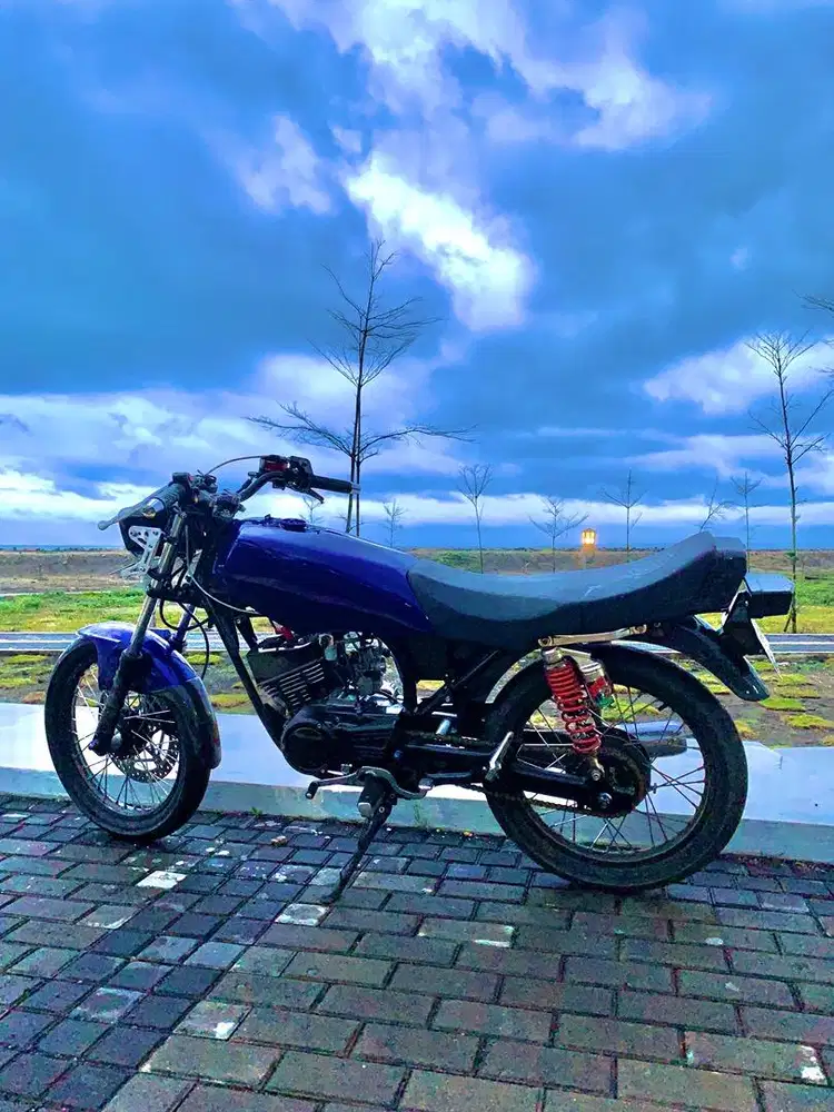 YAMAHA RX KING 2002 PLAT D ISI RXKING BANDUNG STYLE