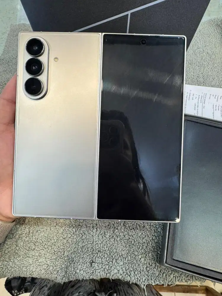 Samsung Galaxy Z Fold 7 12/256 Silver Garansi Resmi 24/10/26