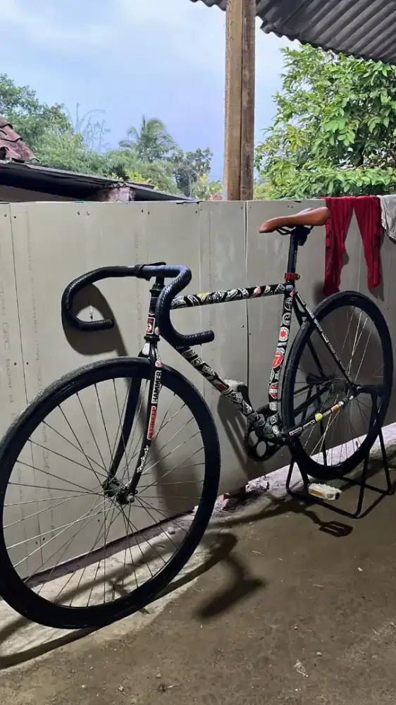 sepeda fixie bekas