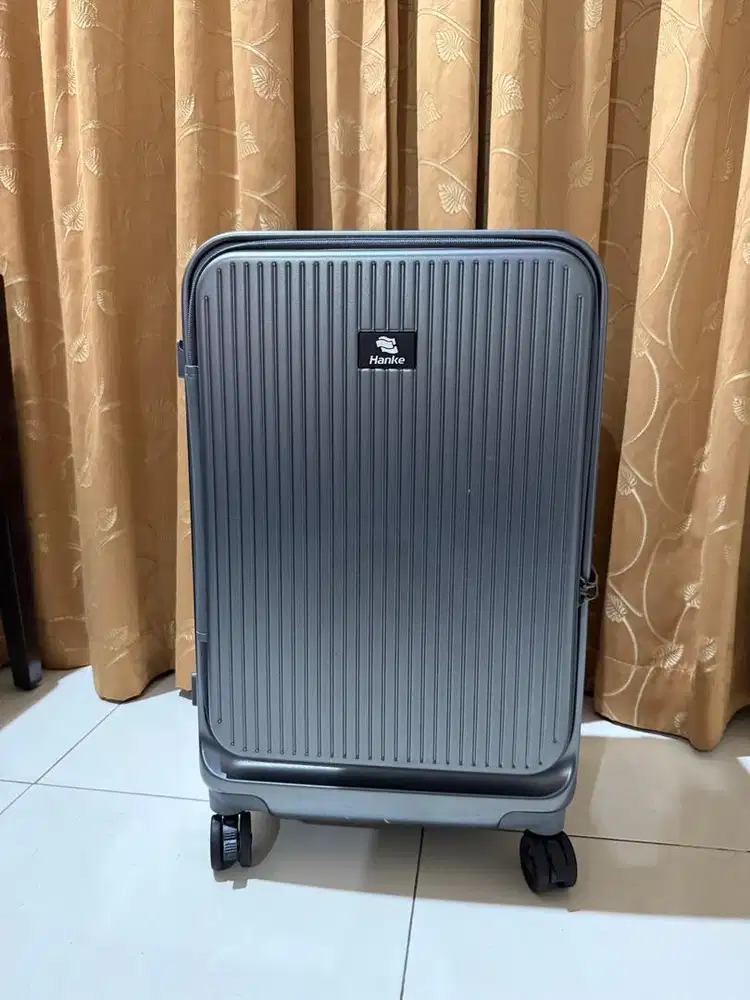 Koper hanke 24 inch, tas koper untuk travelling. Kondisi mulus