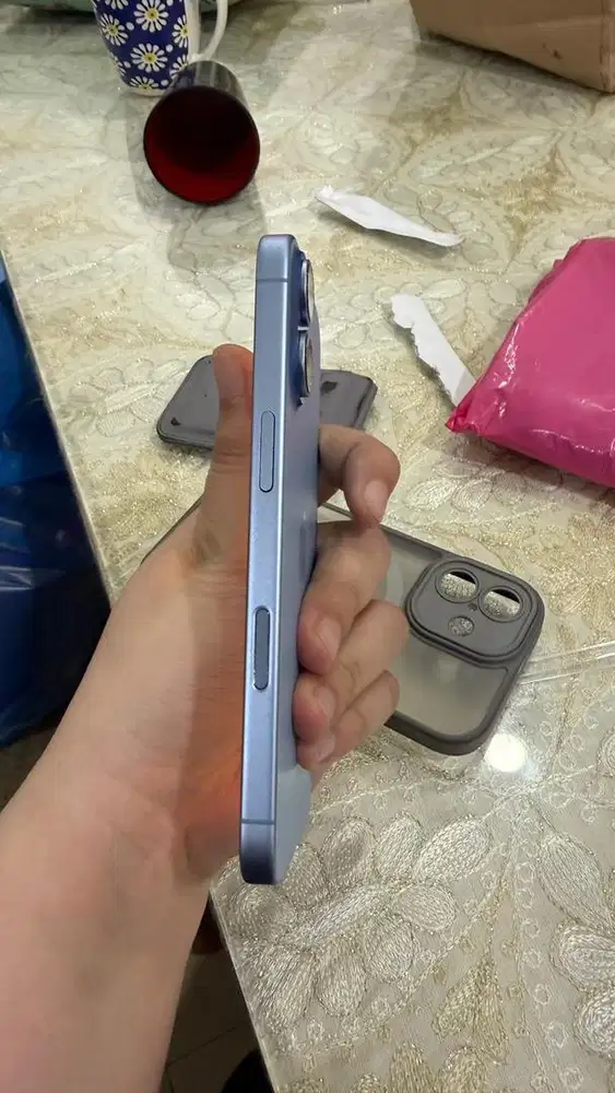 Iphone 17 base 256gb belom sebulan pakai