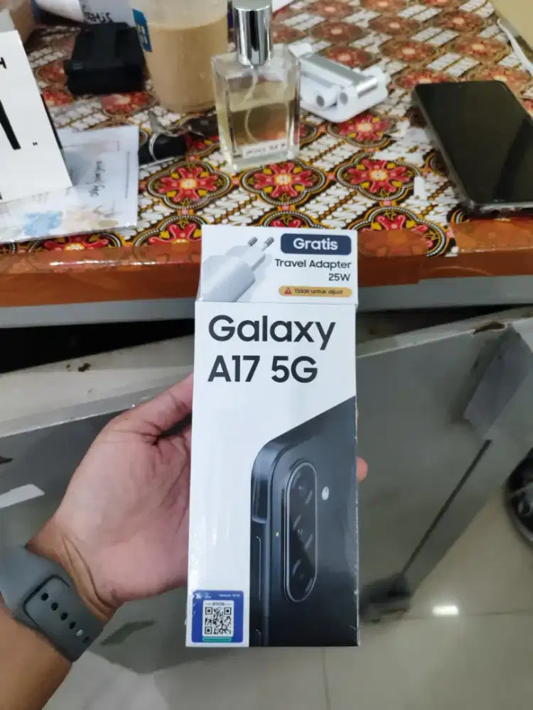 Samsung A17 5g 8/256Gb free adapter