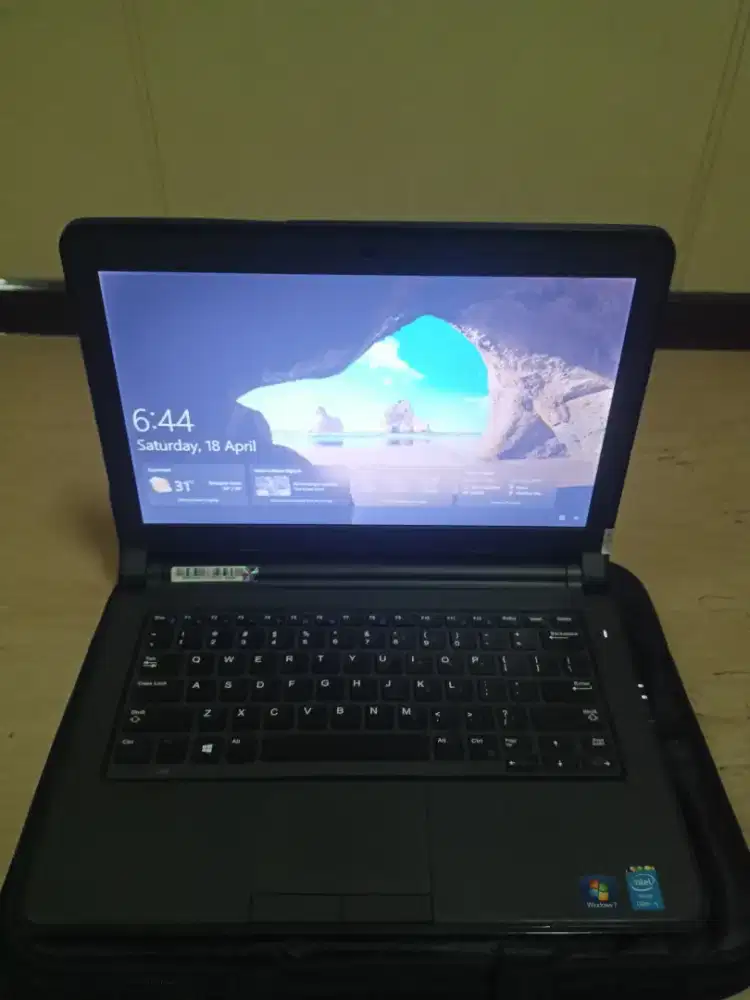 Laptop dell latitude 3340