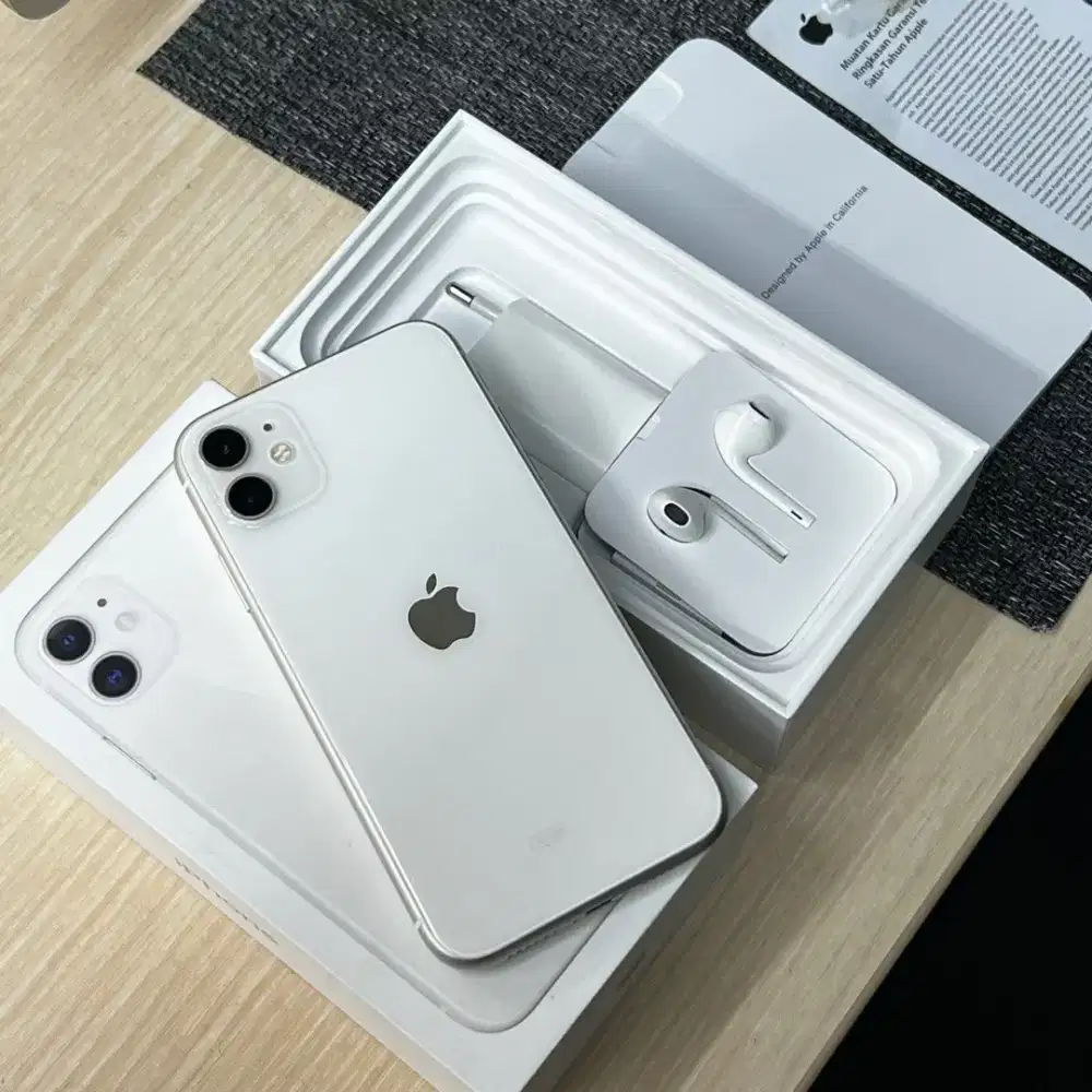 IPhone 11 128 ibox lengkap mulus