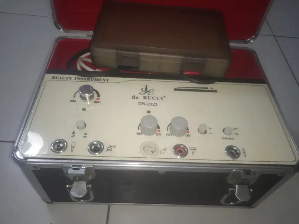 Alat facial Salon Hf Glowing Setiap Hari