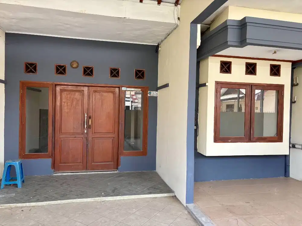 Rumah Lokasi Strategis Dekat Rs di Kukusan, Beji