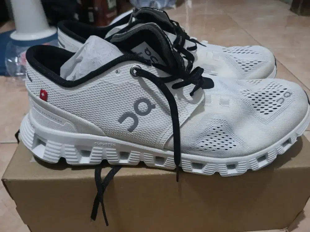 Jual Sepatu Edisi salah Ukuran