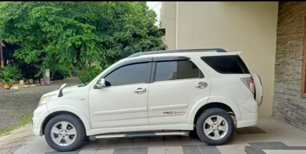 Toyota Rush 2014 Bensin