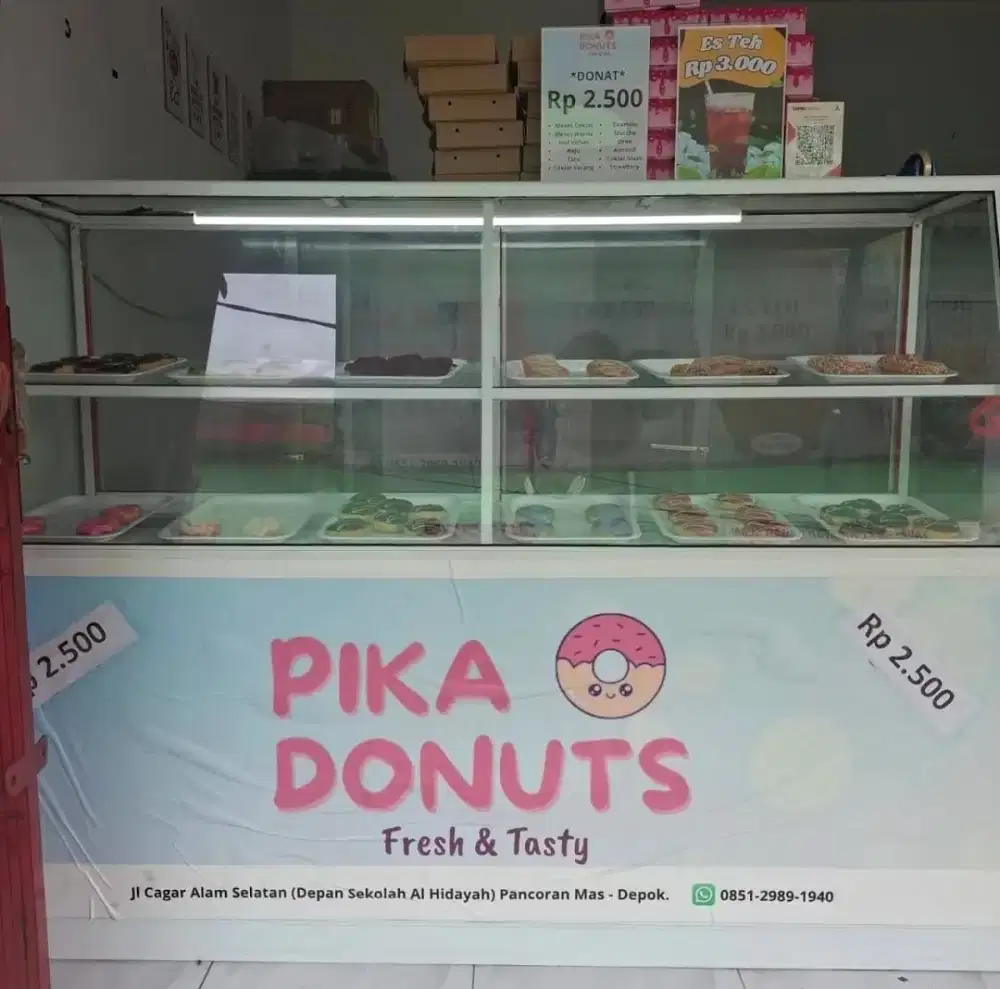 Dijual Etalase Kaca Besar