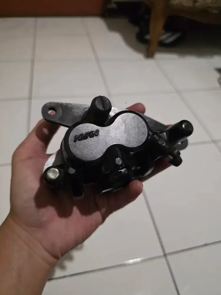 Caliper nissin 2 piston bawaan adv 160