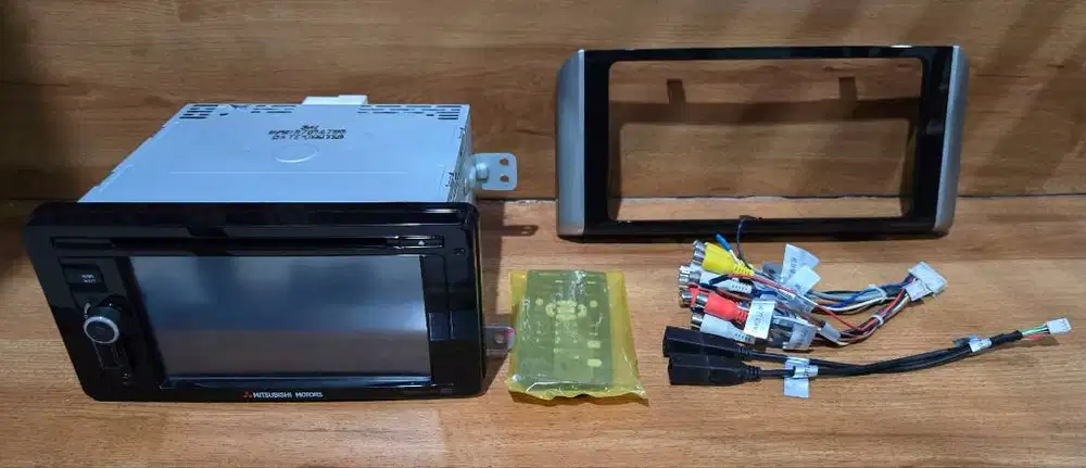 Dijual Murah Head Unit Original OEM Mitsubishi Xpander Ultimate 2018