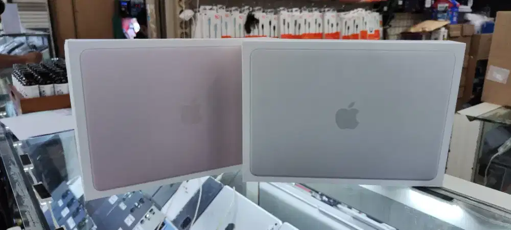 Macbook Neo 8/256 grs 1 tahun