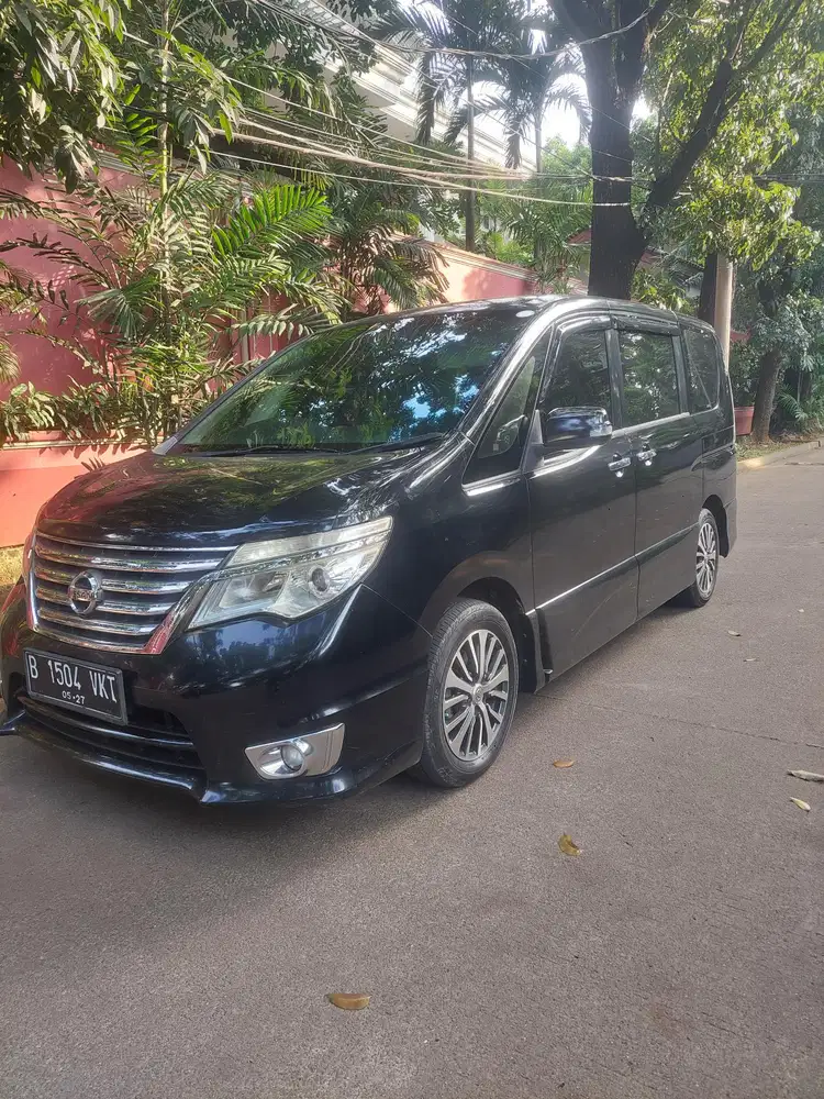 Nissan Serena hws 2017 mulus
