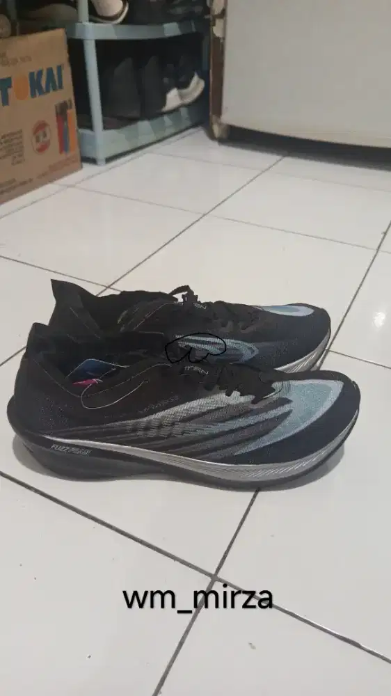 Sepatu running 910 Nineten Haze MIRAEIGE - HITAM/ABU