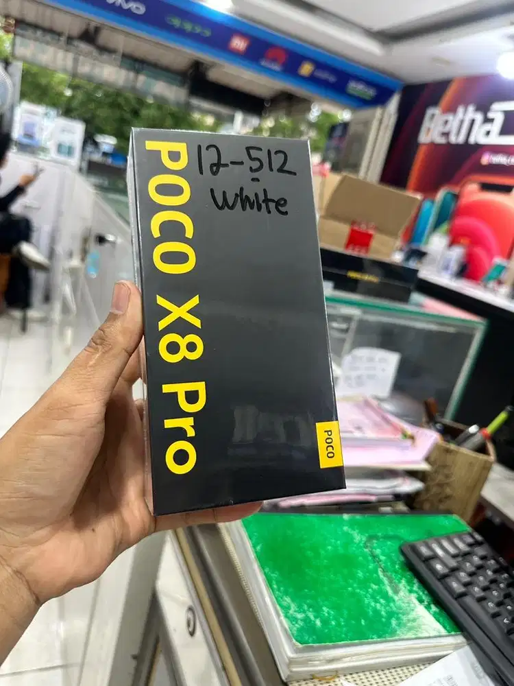 Xiomi poco x 8 pro ram 12 memory 512