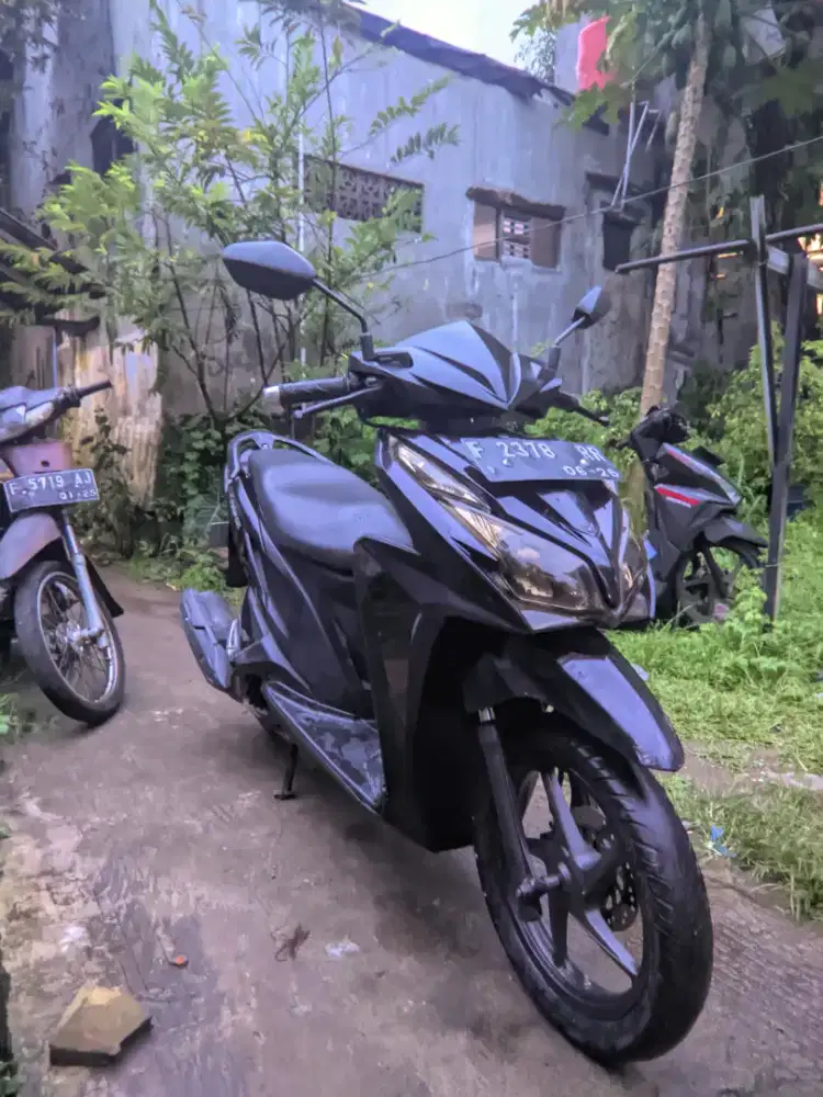 Vario kzr Ungu tahun 2013