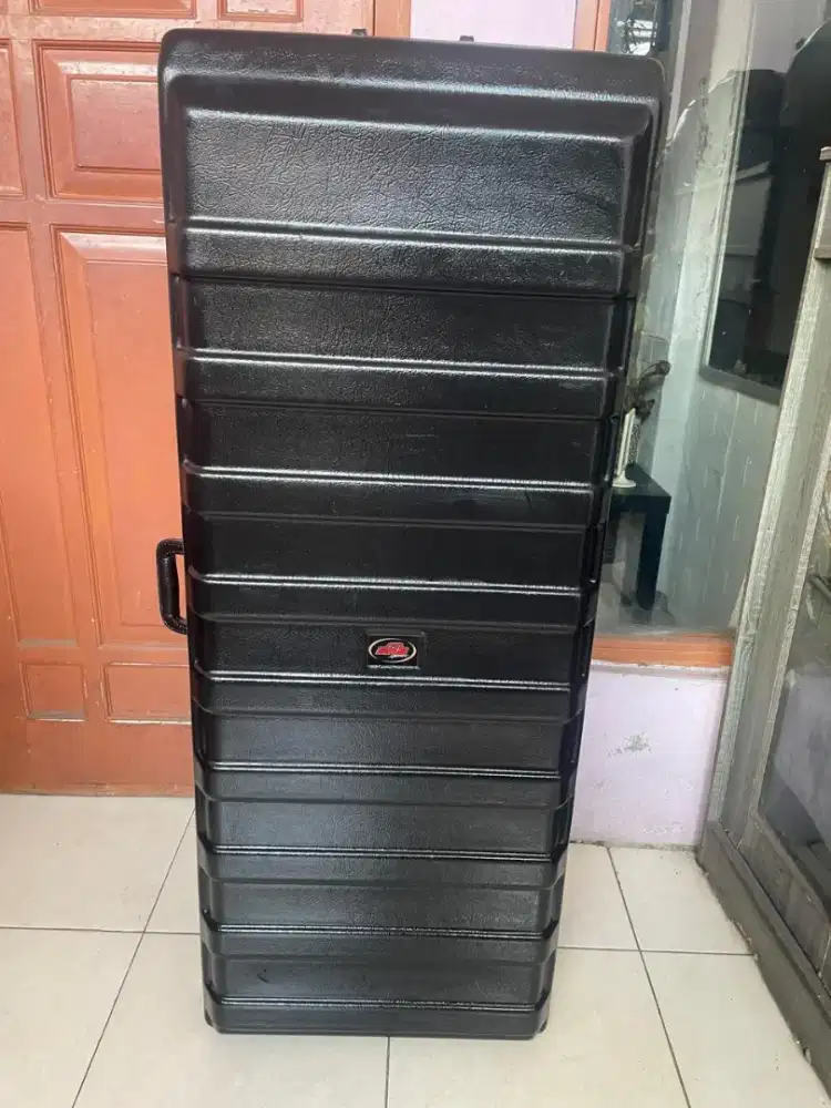 SKB Large Stand Golf Case with wheels standard usa